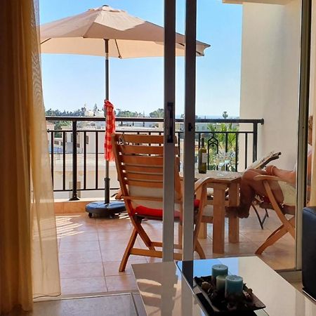 Petras Cozy Nest, 1-Bedroom Apt., Paphos-Universal Экстерьер фото