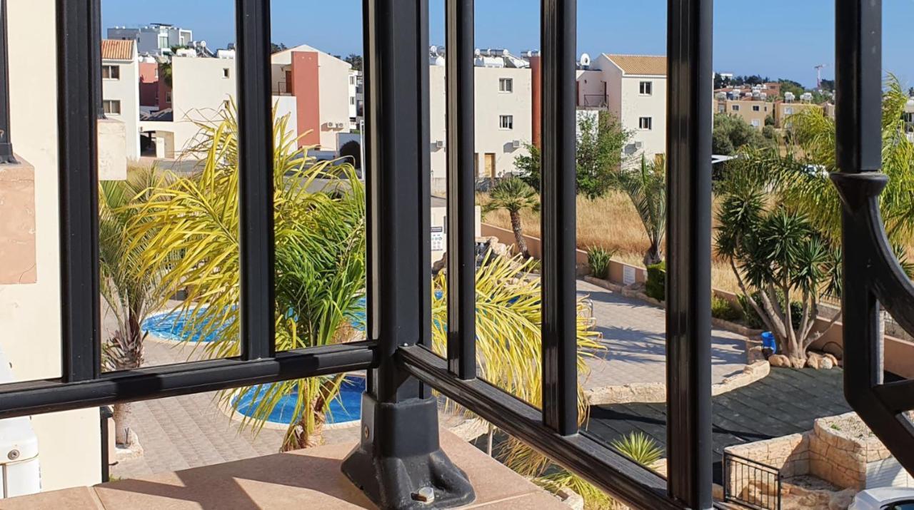 Petras Cozy Nest, 1-Bedroom Apt., Paphos-Universal Экстерьер фото
